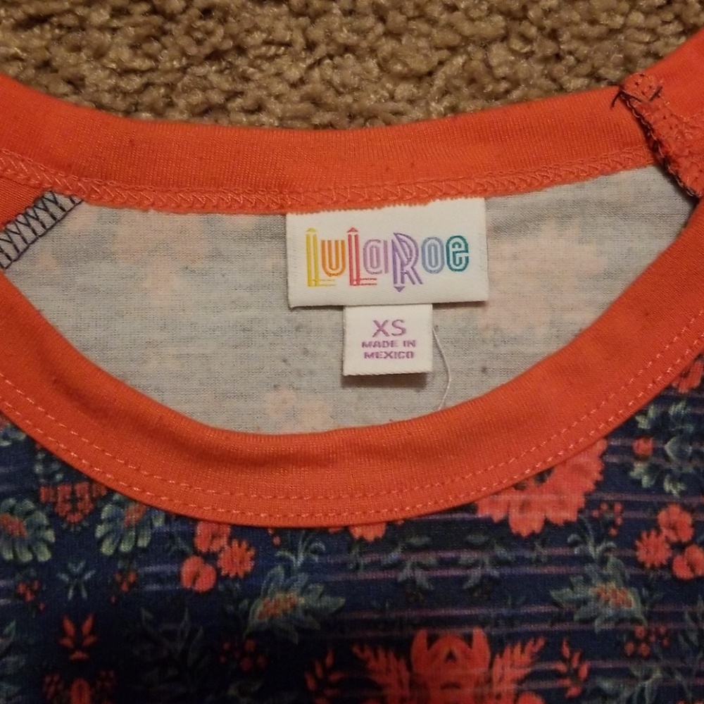 Lularoe Randy Baseball Tee - Picture 2 of 3
